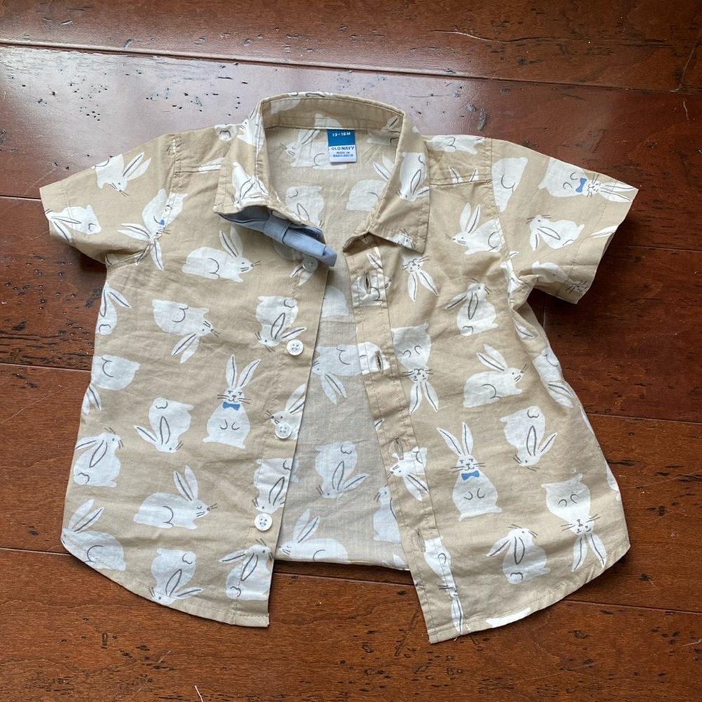 NWOT Old Navy 12-18 Month Button Down Short Sleeve Easter Shirt